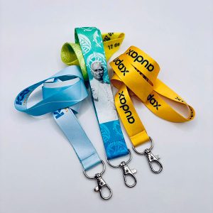 Lanyards sublimados personalizados con impresión a todo color
