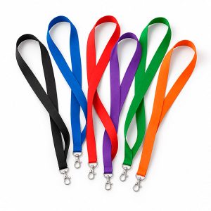 Lanyards estándar con mosquetón disponibles en varios colores